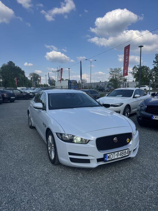 Jaguar XE 2017 rok 2.0disel