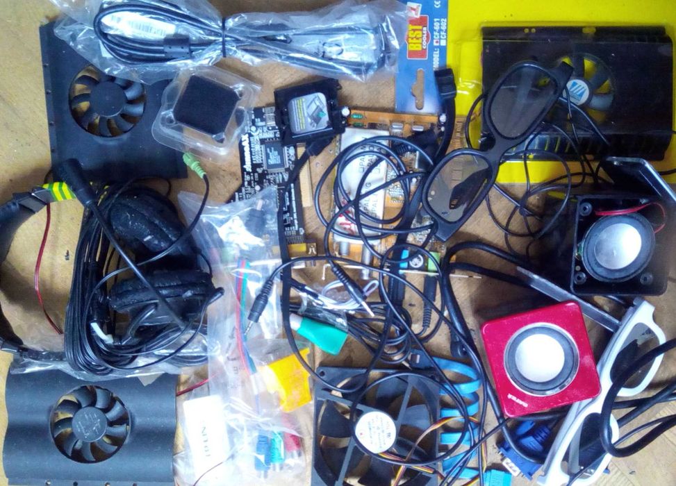 аксессуары и комплектующие много фото