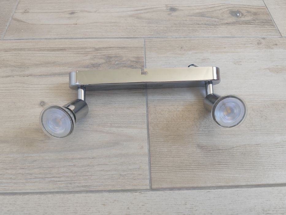 Listwa oświetleniowa lampka