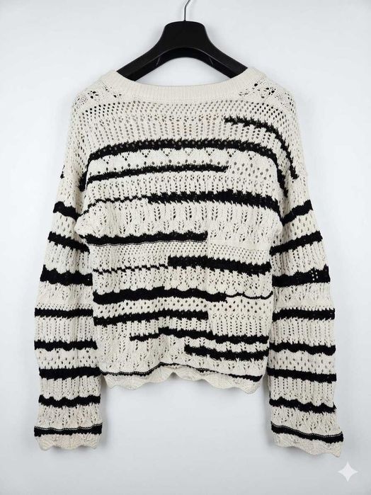 Sweter marki Medicine