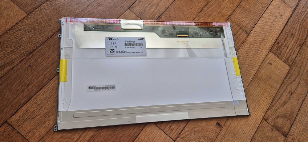 Ecrã portátil 15.6" Samsung LTN156AT28