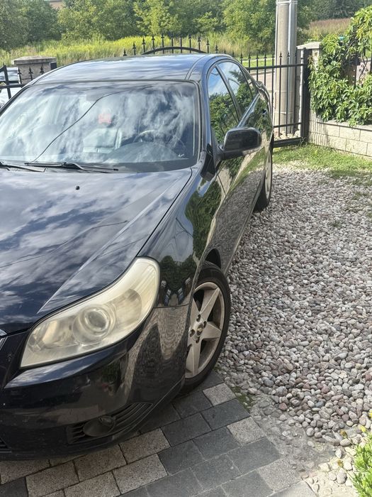 Sprzedam chevrolet Epica uszkodony silnik