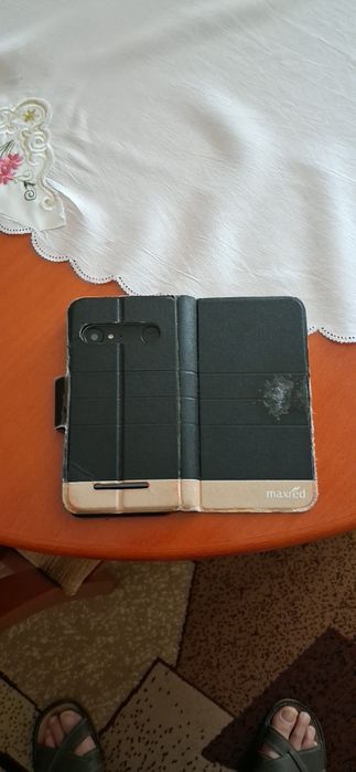 telefon komórkowy