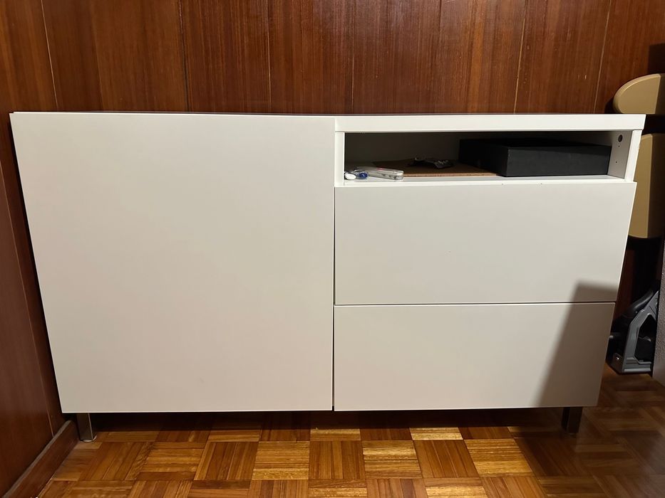 Aparador Branco - IKEA BESTA - Em bom estado