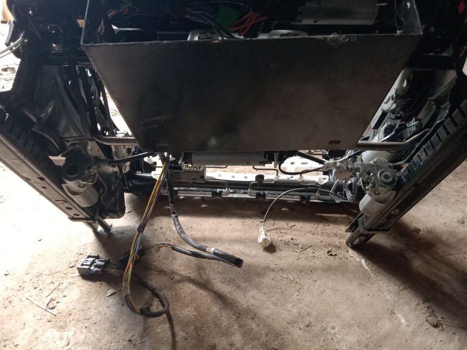 Fotel elektryczny stelaż citroen C5
