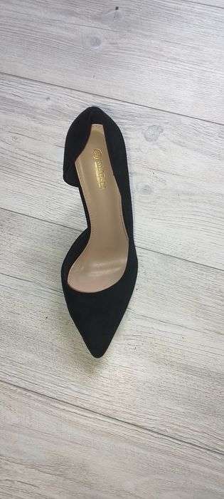 Новыеее , не разу не отдеты