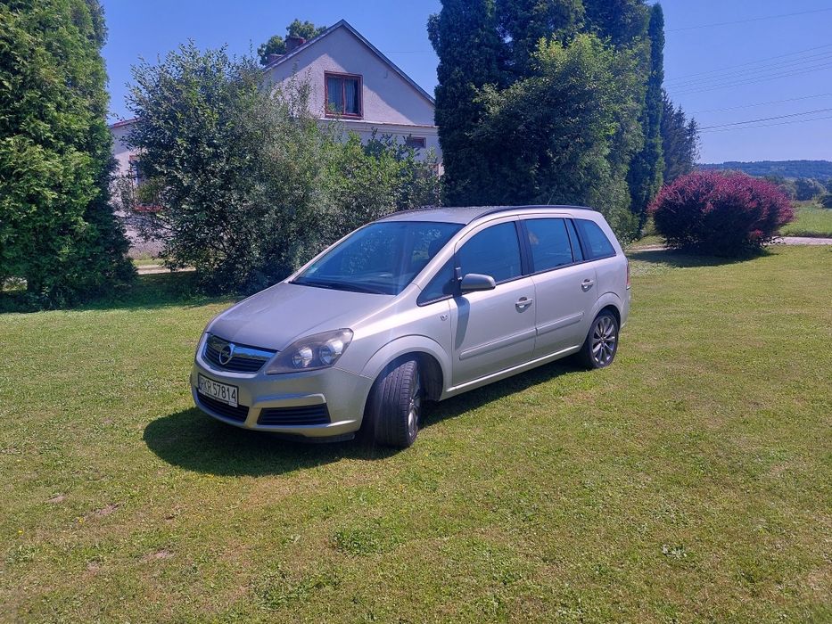 Opel zafira 1.9 cdti