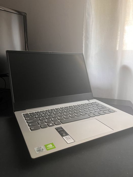 Portátil Lenovo Ideapad S340 i5 | 8gb RAM | 258 SSD