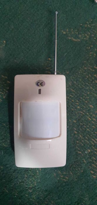 видеонаблюдение, датчики, умные розетки