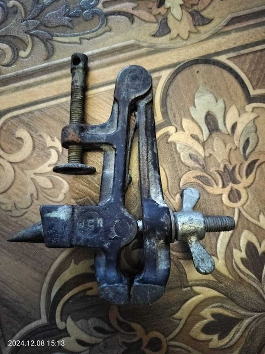 Лищата настільні..