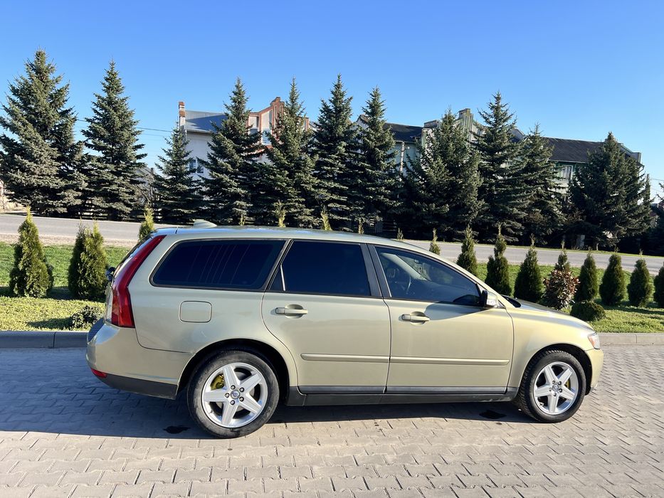 Volvo V 50 Вольво ве 50