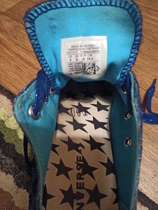 Converse  оригінал, лімітований випуск Disney