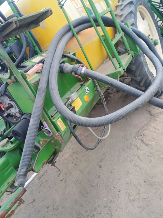 Opryskiwacz Amazone UG2000 24 m