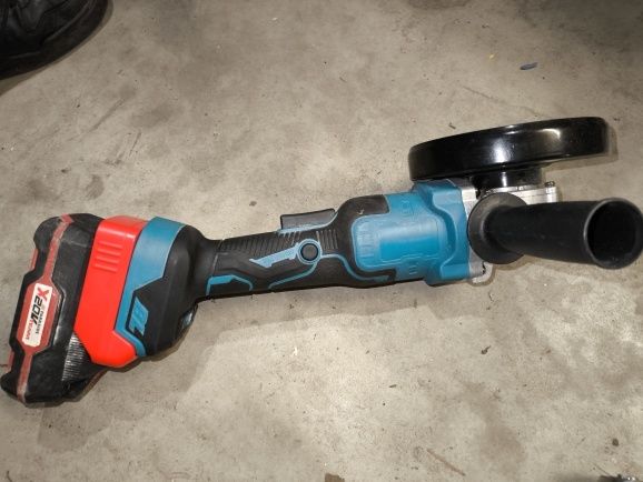 Adaptadores para usar Baterias Parkside em Máquinas Makita - Novo