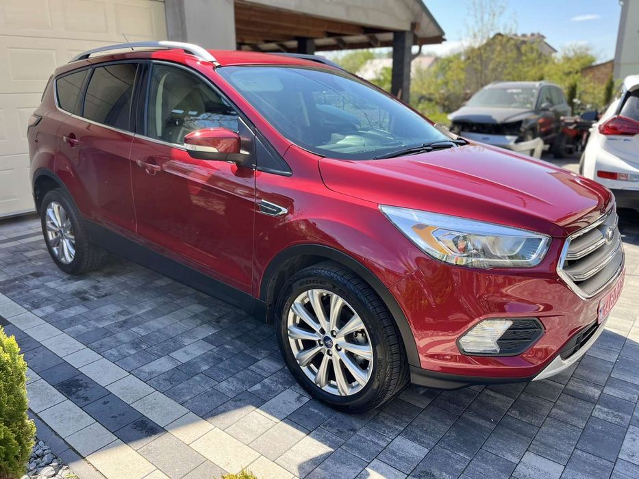 Ford Escape TITANIUM
