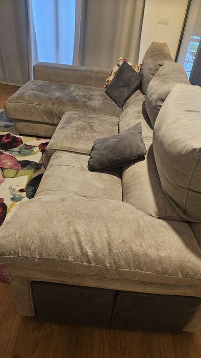 Sofá Chaise Longue – 350 €