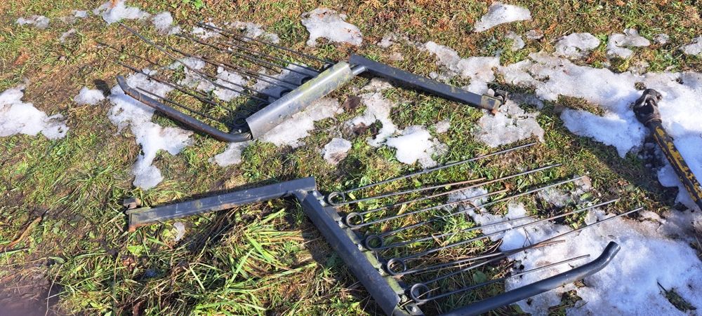 Przetrząsarko-zgrabiarka Mesko Rol