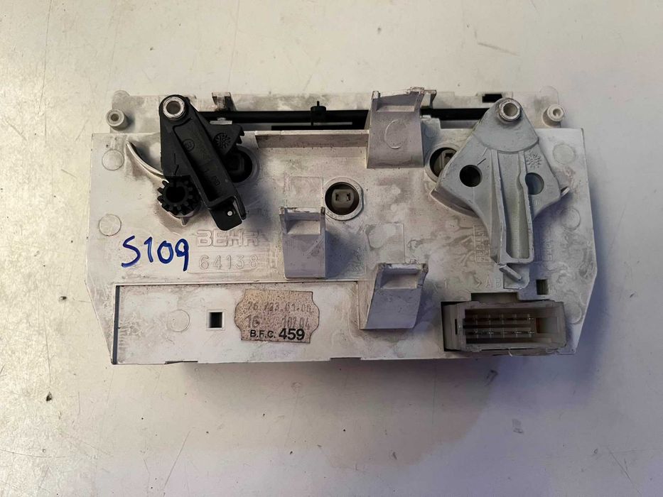 Peugeot 206 - Comados Sofagem AC Climatronic - S109