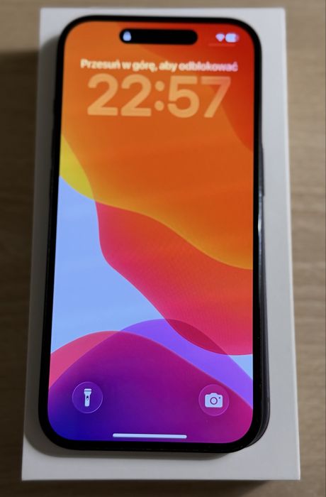iPhone 15 256 GB Czarny | Dobry stan | 87% baterii | Bez napraw