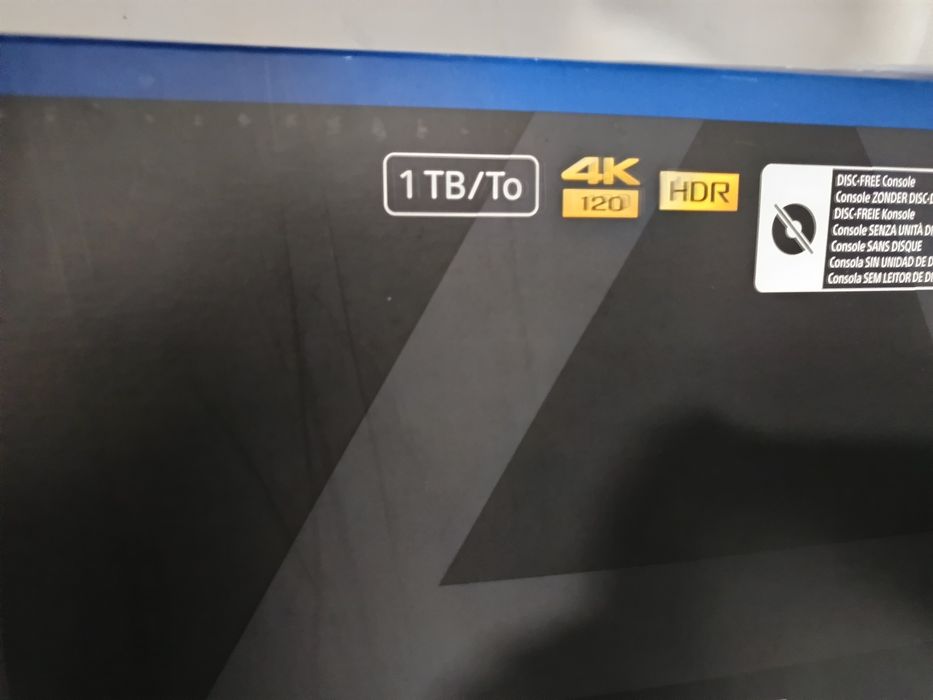 PlayStation 5 Digital Slim - 1TB