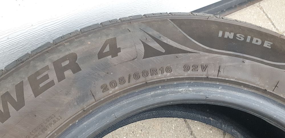 Opony letnie 205/60R16 Tristar Ecopower komplet 4 sztuki DOT 4322 używ