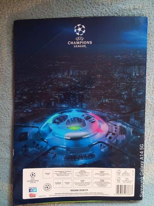 Caderneta de futebol- uefa champions league,  muito bem conservada