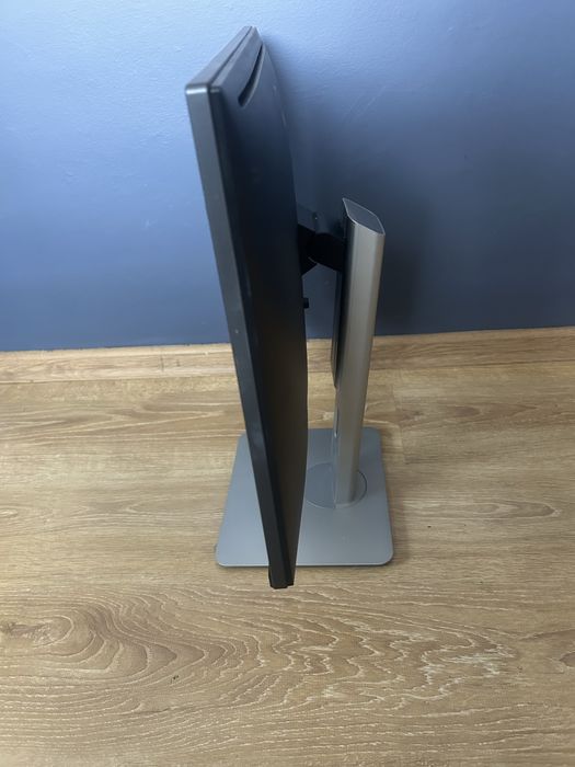 Monitor DELL  24’’ model U2415b regulowany stojak