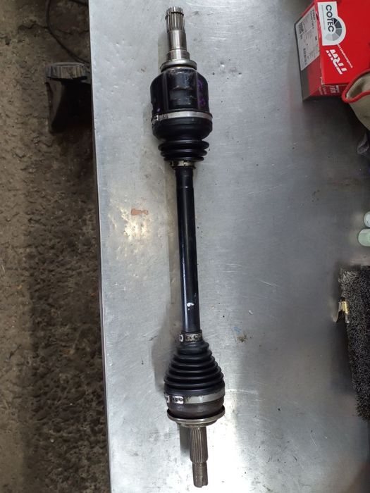 Приводной вал toyota corolla