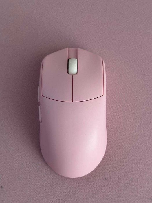 Продам игровую мышь Lamzu Maya X 8k (Pink)