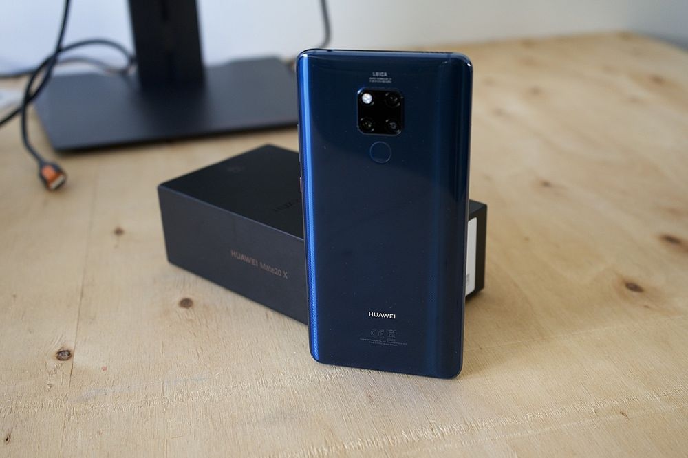 Huawei Mate 20 X Midnight Blue