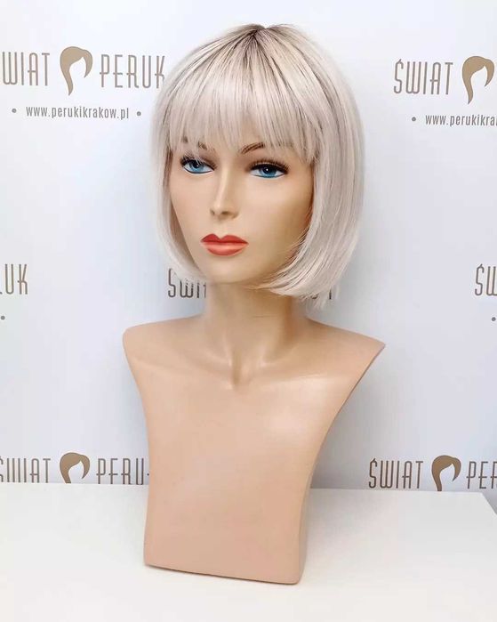 Peruka syntetyczna z grzywką KIELCE
