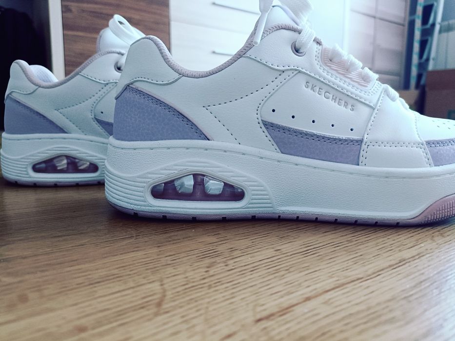 Sneakersy Skechers Uno Court damskie