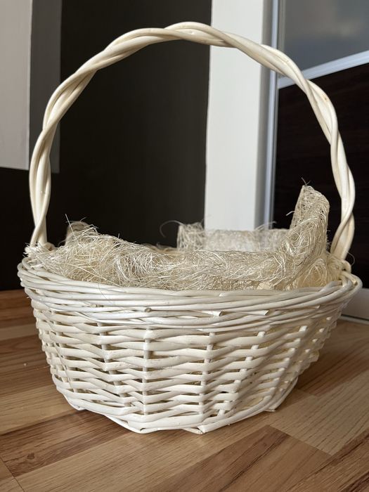 Корзина плетена корзинка