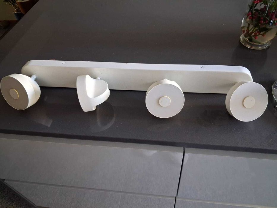 Candeeiro teto LED 4 focos