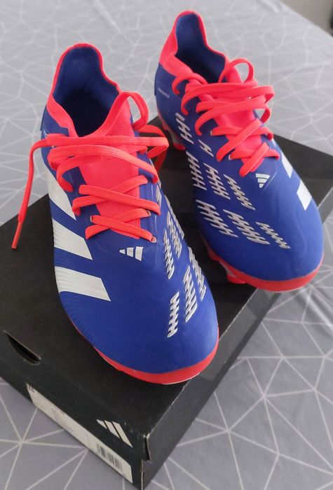 Chuteiras Adidas Predator PRO - tamanho 41 1/3 - Multiground
