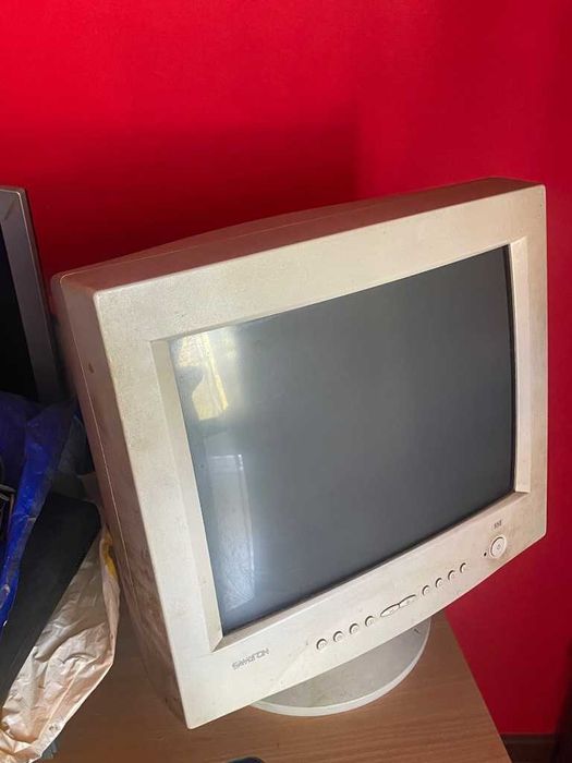 Monitor CRT Samtron 55E (Samsung) 15"