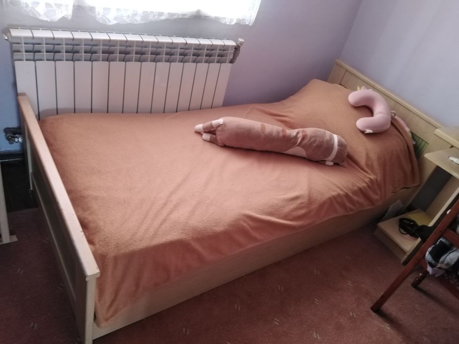 Продам шкаф і ліжко