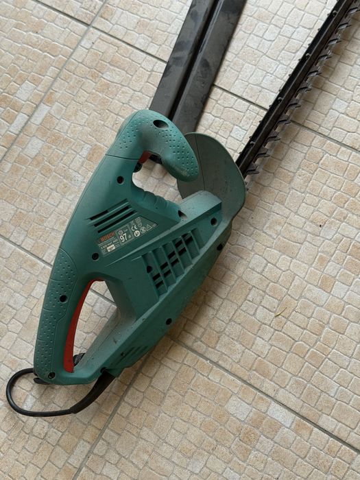 Vendo cortador sebes Bosch AHS 45-16
