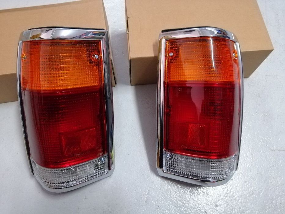 Farolins de trás Mazda B2500 nos de 1997 até 1999