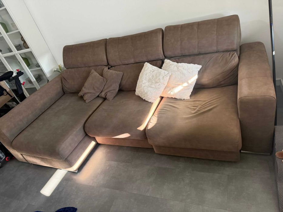 Vendo cama e sofa e poltronas