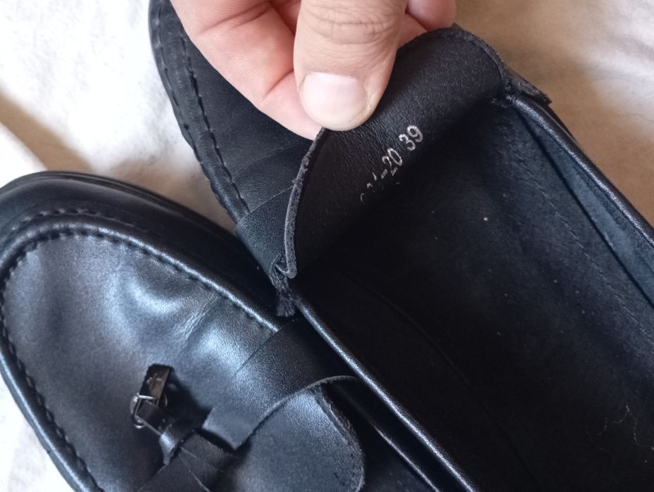 Лоферы женские кожаные туфли р39 25см Италия