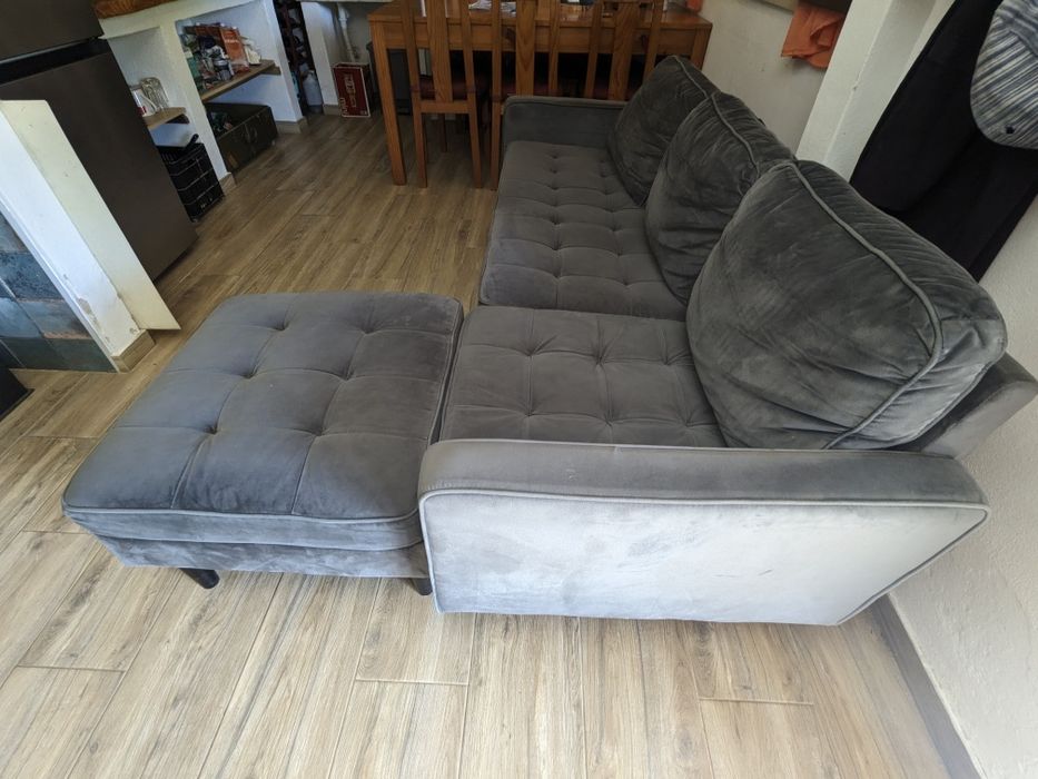 Beautiful Grey Velvet Sofa with Detachable Chaise – Perfect Condition