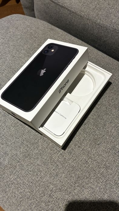Apple iPhone 11 64 GB Czarny – bardzo dobry stan