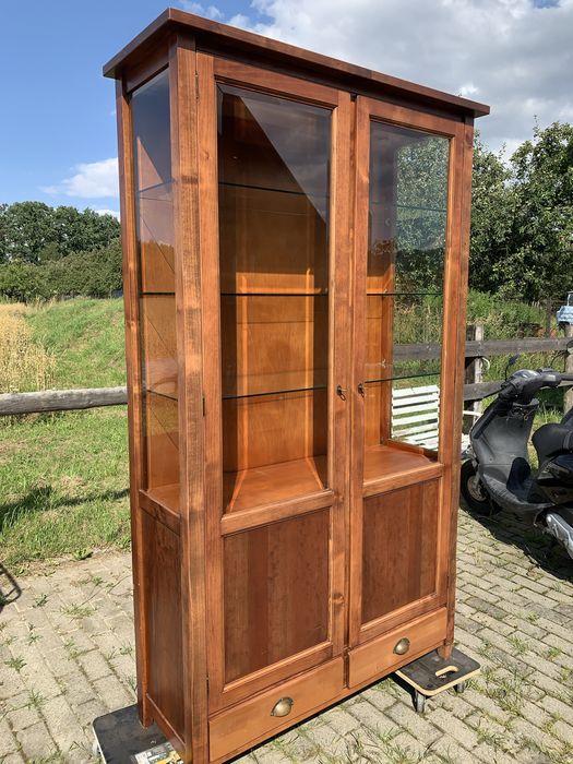 Witryna drewniana przeszklona 120 cm