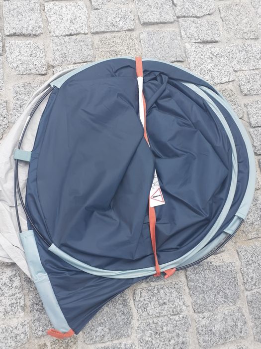 Tenda de praia e campismo