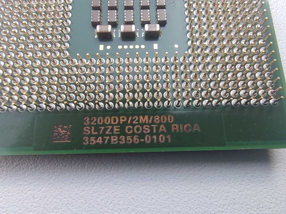 Серверний процесор 64-bit Intel® Xeon® Processor 3.20E GHz, Socket 604