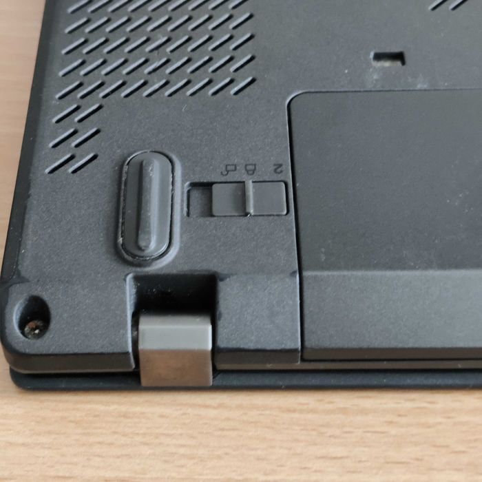 Lenovo ThinkPad X250 i5 256 SSD 8GB RAM