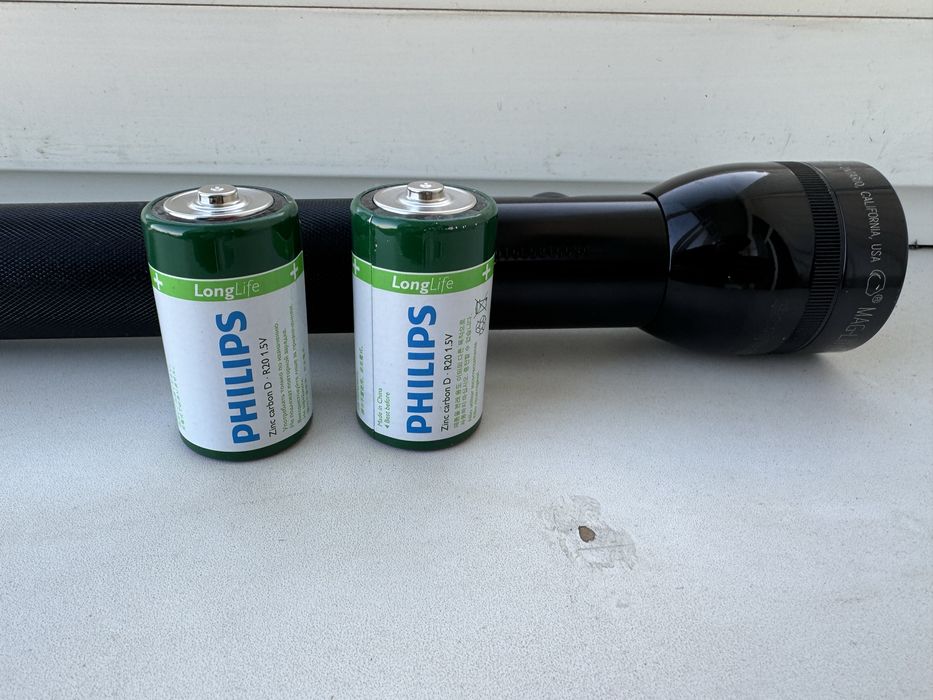 Фонарик MAG-LITE