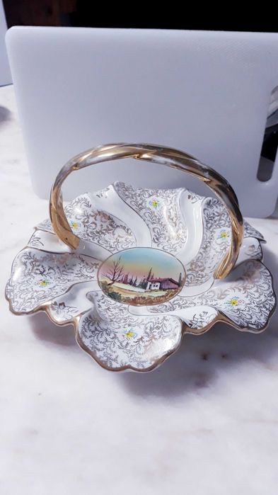 Cesto fruteiro em loiça de Alcobaça