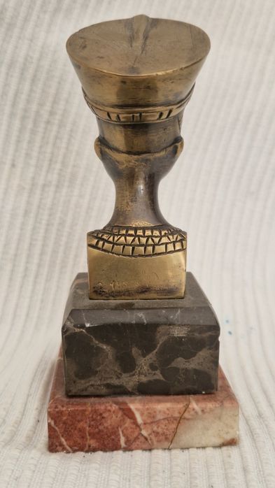 Figurka popiersie Nefrete